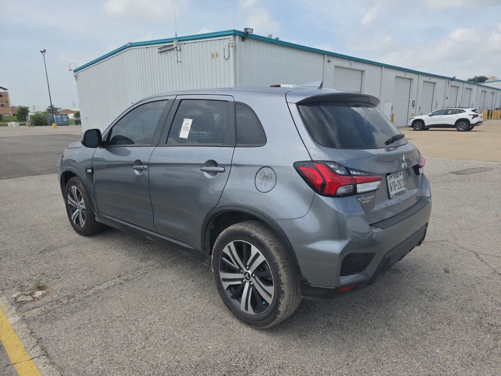 mitsubishi outlander sport 2025 JA4ARUAUXSU014514 image mitsubishi outlander sport 2025 JA4ARUAUXSU014514 image